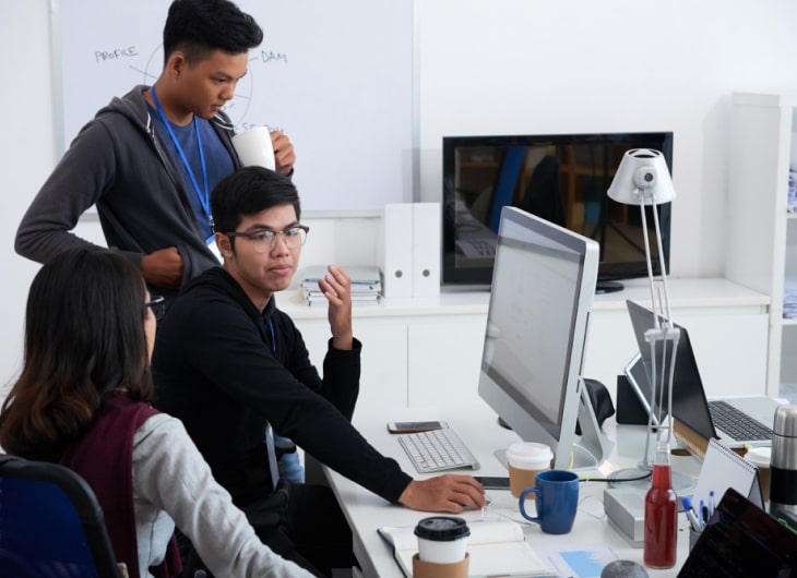 Memahami Konsep Outsourcing IT: Kapan dan Bagaimana Cara Melakukannya