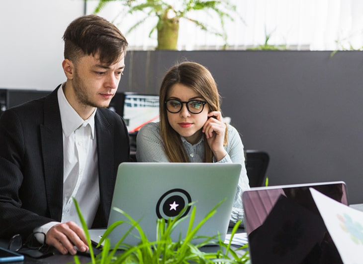 Peran IT Consultant dalam Meningkatkan Efisiensi Kerja